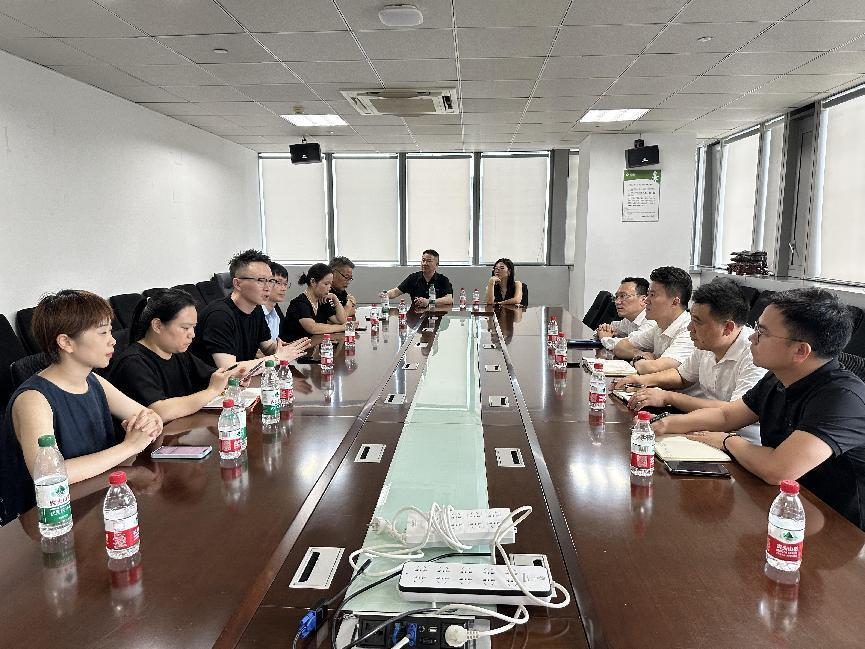 参观进建拓视野，经验互换促成长——钱江商城赴荆门大厦501城市广场互换进建