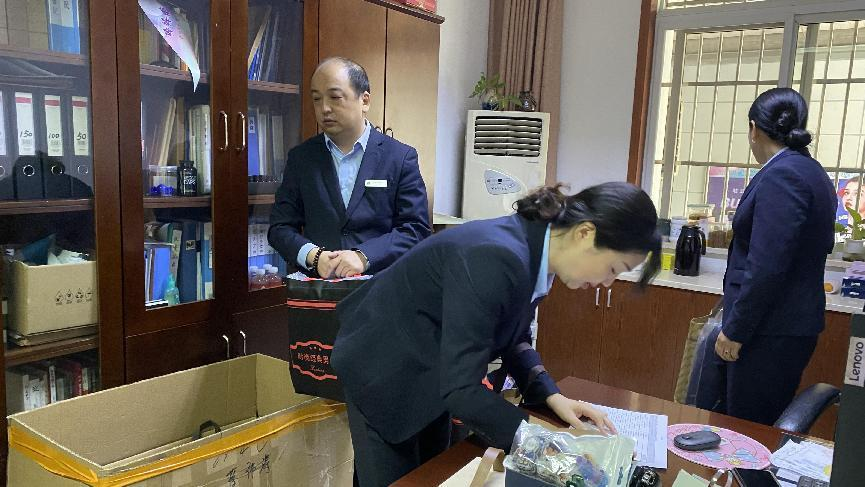 焕然“衣”新，整“装”待发——钱江商城工服换新，服务更杰出！