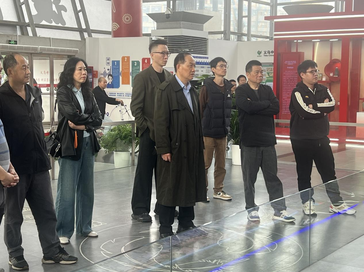 借鉴义乌经验，推动创新发展