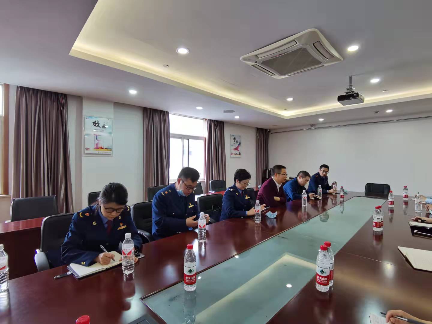荆门市市场监管局莅临钱江商城 视察领导知识产权；すぷ